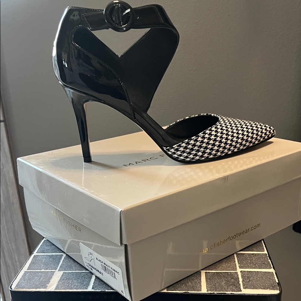 Marc Fisher Houndstooth Black Heels
